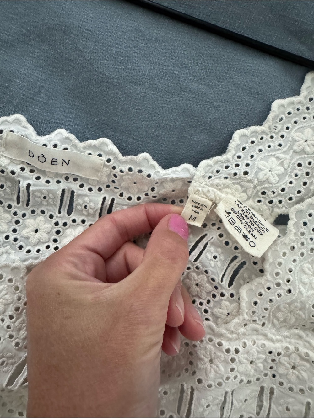 Doen estelle top in white size medium - Picture 5 of 8